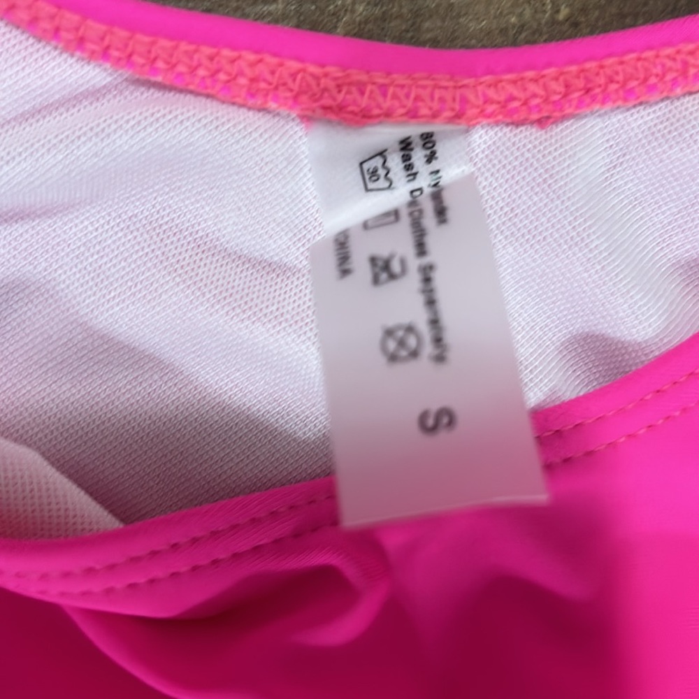 Pink bikini small - Picture 3 of 3
